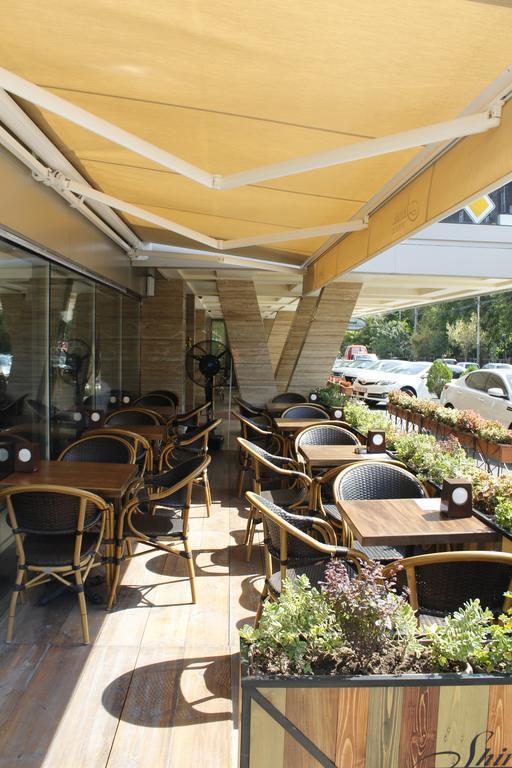 Shirak Hotel Ереван Екстериор снимка
